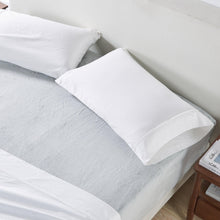 Load image into Gallery viewer, Solid Plush Fitted Sheet - Velvet Luxe Collection