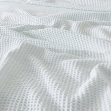 Load image into Gallery viewer, 100% Cotton Waffle Weave Blanket - Mikala Collection