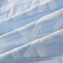 Load image into Gallery viewer, Matelassé Snowflake Quilt Set - Nino Collection