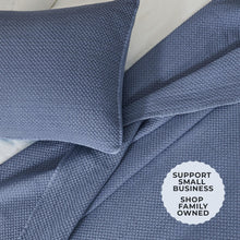 Load image into Gallery viewer, Stonewashed Relaxed Quilt Set - Vittoria Collection