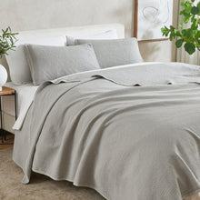 Load image into Gallery viewer, Stonewashed Relaxed Quilt Set - Vittoria Collection