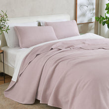 Load image into Gallery viewer, Stonewashed Relaxed Quilt Set - Vittoria Collection