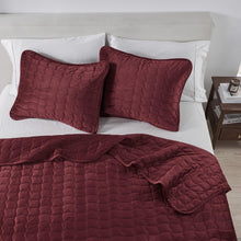 Load image into Gallery viewer, Velvet Box-Stitched Quilt Set - Vivica Collection