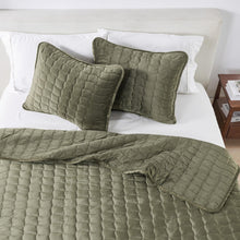Load image into Gallery viewer, Velvet Box-Stitched Quilt Set - Vivica Collection