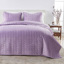 Load image into Gallery viewer, Velvet Box-Stitched Quilt Set - Vivica Collection