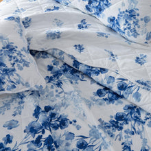 Load image into Gallery viewer, Watercolor Leaves Quilt Set - Jacqueline Collection