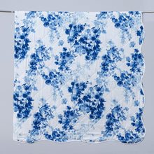 Load image into Gallery viewer, Watercolor Leaves Quilt Set - Jacqueline Collection