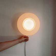 Load image into Gallery viewer, Helios Sconce