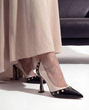 Load image into Gallery viewer, The Bella Vita Studded Beige &amp; Black Leather Pump Women Shoe
