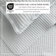 Load image into Gallery viewer, Solid Quilt - Alicia Collection