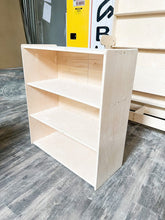 Load image into Gallery viewer, LETO- Toy Shelf
