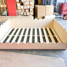 Load image into Gallery viewer, CARLIE- Scalloped Bed