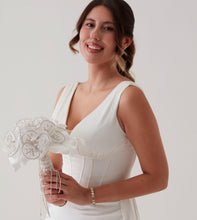 Load image into Gallery viewer, White Flower Bouquet – Ideal for Bridal, Quinceanera, or Proposal