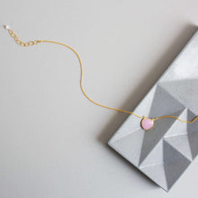 Load image into Gallery viewer, Pink Rose Quartz Pendant Necklace