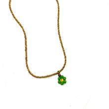 Load image into Gallery viewer, Ceramic Daisy Necklace