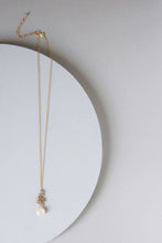Load image into Gallery viewer, White Chalcedony Silver Cluster Necklace