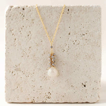 Load image into Gallery viewer, White Chalcedony Silver Cluster Necklace