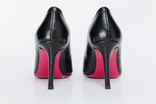 Load image into Gallery viewer, The Ege Black Leather Pump Fuchsia Sole Women Shoe