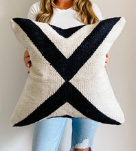 Load image into Gallery viewer, Vail Pillow Cover