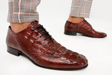 Load image into Gallery viewer, The Randor Burgundy Crocodile Leather Oxford Men Shoe