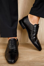 Load image into Gallery viewer, The Alabama Black Wingtip Oxford Men Shoe
