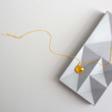 Load image into Gallery viewer, Yellow Chalcedony Pendant Necklace