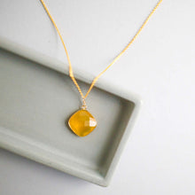 Load image into Gallery viewer, Yellow Chalcedony Pendant Necklace