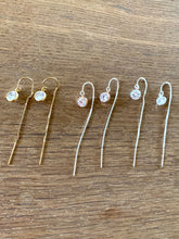 Load image into Gallery viewer, Rhinestone “Diamond” circle thread earrings
