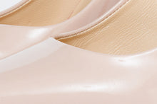 Load image into Gallery viewer, The Ege Cream Leather Pump Fuchsia Sole Women Shoe