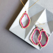 Load image into Gallery viewer, Ruby Quartz Freestyle Jewelry Set