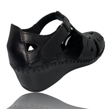 Load image into Gallery viewer, The Tonmawr Black Leather Sandal Final Sale!