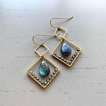 Load image into Gallery viewer, Labradorite Gold Geometric Earrings