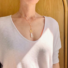 Load image into Gallery viewer, Stick Pearl Ballet Necklace