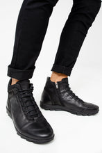 Load image into Gallery viewer, The Houston Leather Black Lace-Up Casual Men Boot with a Zipper