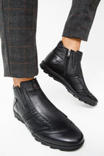 Load image into Gallery viewer, The Montreal Black Leather Casual Zip-Up Ankle Men Boot