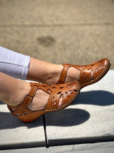 Load image into Gallery viewer, The Tonmawr Brown Leather Sandal Final Sale!