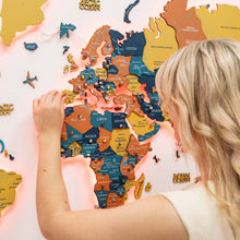 Load image into Gallery viewer, 3D LED / LUMINOUS Wooden World Map 3.0 Indie