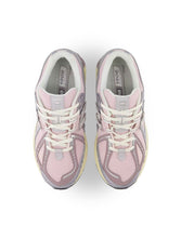 Load image into Gallery viewer, New Balance Womens 1906 Sneakers - Silver/Pink