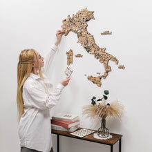 Load image into Gallery viewer, Wooden Map of Italy – Gold