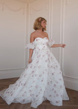 Load image into Gallery viewer, Evangeline Dress