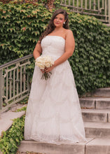 Load image into Gallery viewer, Pearl Dress