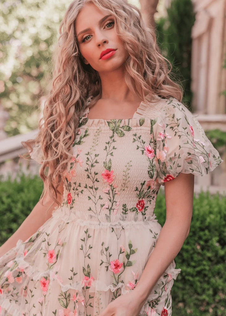 Rose Dress Midi - Cream