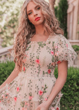 Load image into Gallery viewer, Rose Dress Midi - Cream