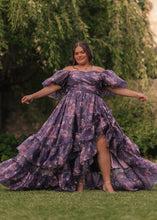 Load image into Gallery viewer, Saint Dress