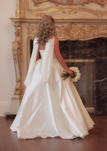 Load image into Gallery viewer, Victoria Wedding Dress