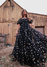 Load image into Gallery viewer, Wendy Dress Black Star