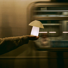 Load image into Gallery viewer, Cordless Kinoko Lamp