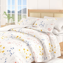 Load image into Gallery viewer, Wildflower Floral Quilt Set - Marianne Collection