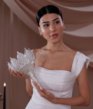 Load image into Gallery viewer, Wedding Bouquet Holder, Quinceañera Bouquet