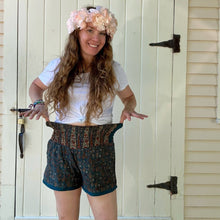 Load image into Gallery viewer, Warehouse Closeout: Laurel Canyon Lounge Shorts 00-6